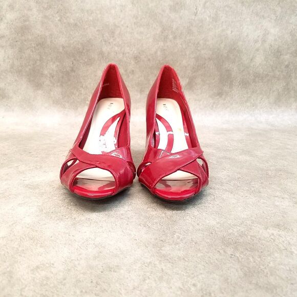 Apt. 9 Womens Kendal Size 7 Red Slip On Peep Toe Patent Heel Pumps - Picture 2 of 9